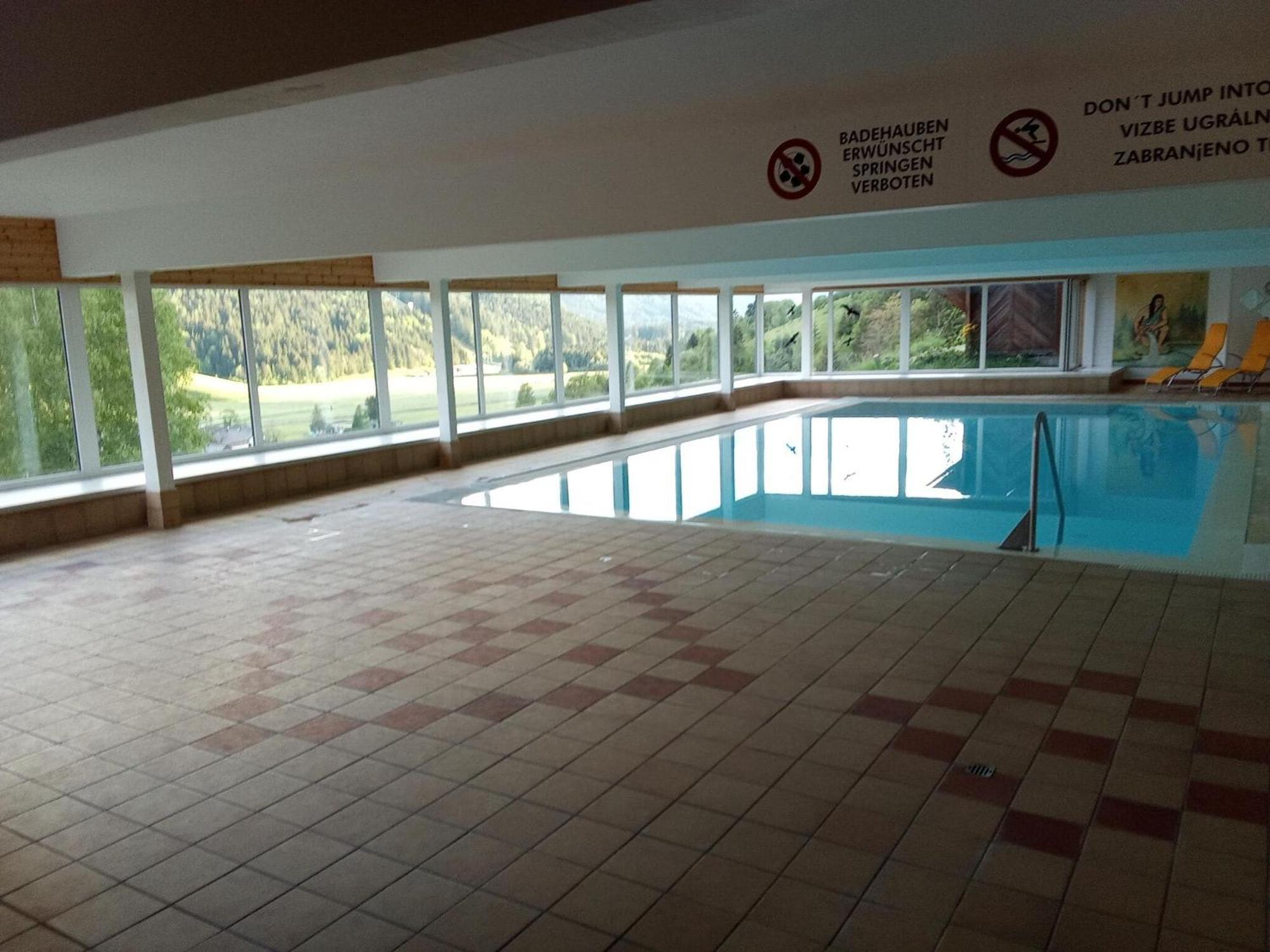 Apartment In Tauplitz With Sauna And Pool Ngoại thất bức ảnh